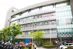 屋主一降再降價~~龍安低總價三房空間