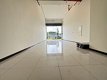 大溪老街旁「展志千雅」挑高大面寬金店面