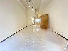 大橋頭廣宇萬和發財店面