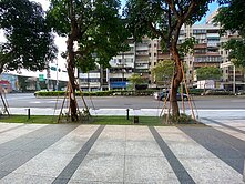 大橋頭廣宇萬和發財店面