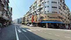 鼎金商圈.正15米路上.1+2+B店面😀