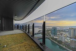 愛情河左岸樓王🚩『前金・海景山景河景・三房平車』