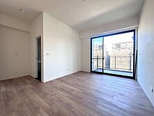 信實恬🍭北屯12單可營登❗️臨路電梯雙車別墅