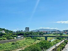 花蓮站前|新成屋|面美崙山公園美崙溪|有平車