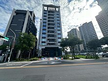 (獨賣)左岸繽麗高樓2房坡平車附裝潢(近雙捷運)