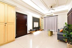 🌳巨蛋捷運｜大三房｜上層車位