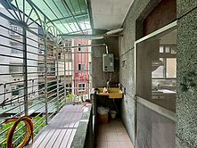 ⭐秀朗國小旁的三樓📞群義小師⭐