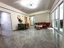 高醫商圈愛國國小漂亮公寓3樓