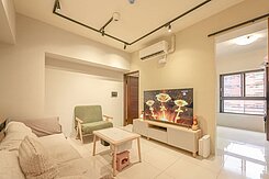 旺時代2【華鳳特區】６年屋/超值２房+車位