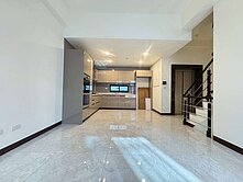 美地莊園全新電梯雙車別墅