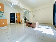 🏡 大社商圈｜全新未住｜臨路大面寬雙車墅