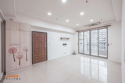 美術館 | 貝多芬 | 高樓三房平車