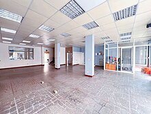 忠福商圈大地坪電梯雙店面