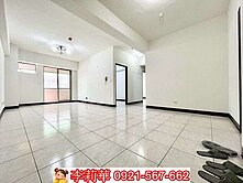 南紡商圈大鵬新城學區三房+車位