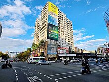 【美術東世界】高樓層景觀美四房平移車位