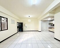 阿晴🌈太平藝文特區朝南邊間花園透天