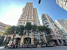 專約～鼎山家樂福/高樓層景觀2房輕軌宅