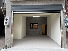 捷運A20站特區旁~全新整理邊間透天~土地33坪