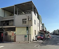稀有近海佃黃金三角窗公園邊間店面透天