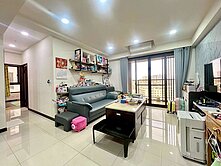 信實恬🍭東區站前秀泰❗️四季水悅三房平車無限視野