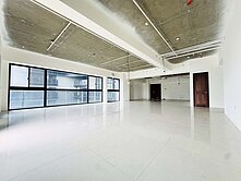 總太天匯｜文心森林公園第一排高樓視野景觀戶三平車