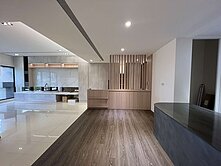 專任!青埔高鐵A18站前高CP奢華裝潢大三房+雙車