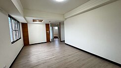 十樓高採光學區宅｜大三房平車｜四人居住首選