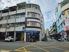 🍎金獅湖鼎金商圈翻新收租六套房邊間角窗透天店面