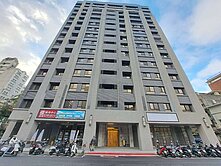 復興登峰新廈發樓