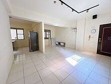 中華路熱鬧商圈~明亮3房平車電寓～鄰近大橋火車站