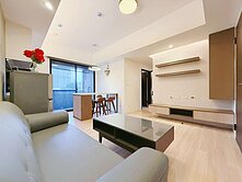 住商小雯~中路商圈~康萊爾美樹館精緻2房車