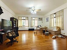 【吳虹誼】【燕巢瓊林社區★橋科旁邊間透天店住】