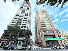 R8三多商圈站亞灣鴻海總部全新兩房