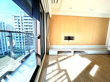 房仲JJ陽光進客廳九牧世家景觀三房三面採光衛浴開窗