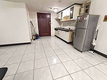 三重商工大棟距低總價公園電梯1+1房