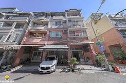 五甲商圈機能透天丨正四樓大五房丨稀有釋出錯過不再