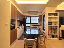 烏日高鐵🔥朝南高樓層精裝潢｜平車位