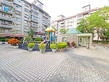 大高雄楠梓國中前雙捷運站大四房雙平面車位