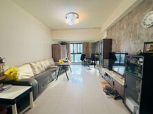 中山商圈 { 凡登18 } 雙面採光大三房車位