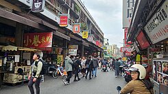 近新天地西門國華商圈套房電寓