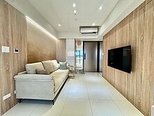 七期秋紅谷仰星殿｜朝北兩房柱邊車位頂樓