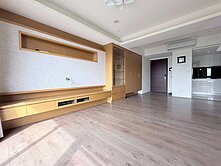 南屯楓樹河畔｜高樓層｜實登價｜三房平車視野戶