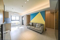 🔥楠梓車站｜輕屋齡｜ 2+1房2衛+車位🔥