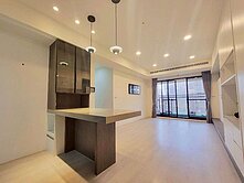 ⭐️北屯輕屋齡|次頂樓三房精裝B1平車視野戶⭐️