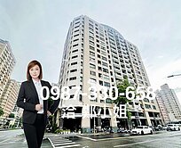 三房車位I左營高鐵特區I明亮典雅