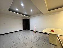 滿堂彩大四房+車位