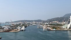 亞灣正海景首排百立2房高質感精美豪邸