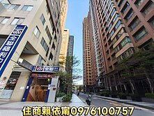 專任新美齊The TopA8棟21樓邊間兩房車