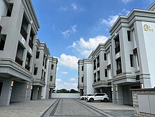 【仲耕精選｜鼎藏苑全新電梯別墅｜大面寬・前院雙車】