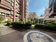 捷哥精選大隆市場大墩皇家三房三面採光小資首選